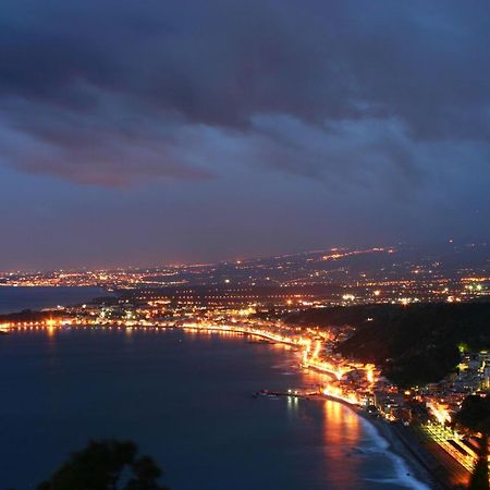 Апартаменти Casa Capri Джардіні-Наксос Екстер'єр фото
